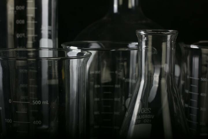 O que Considerar no Fornecimento de Produtos Químicos